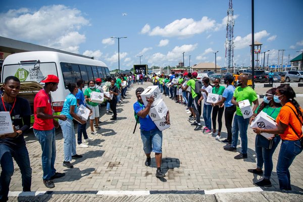 Comment les innovations technologiques transforment-elles le marché du travail ?